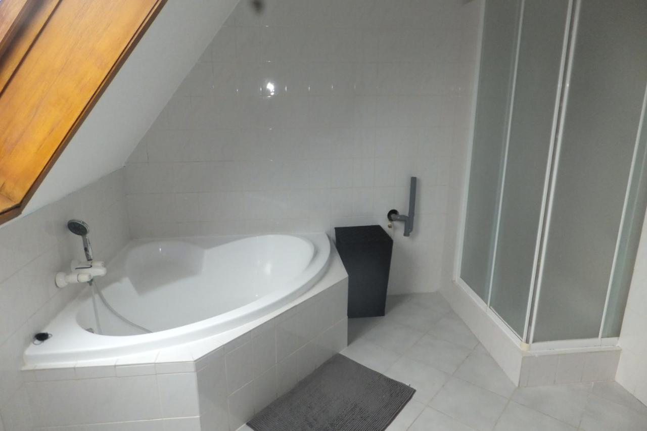 Superbe Appartement En Residence Betschdorf Bagian luar foto